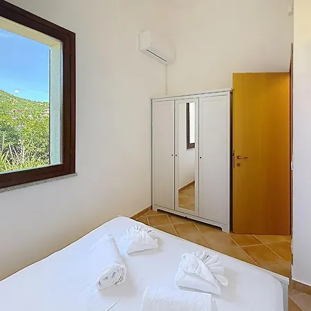 Del Mare By Interhome